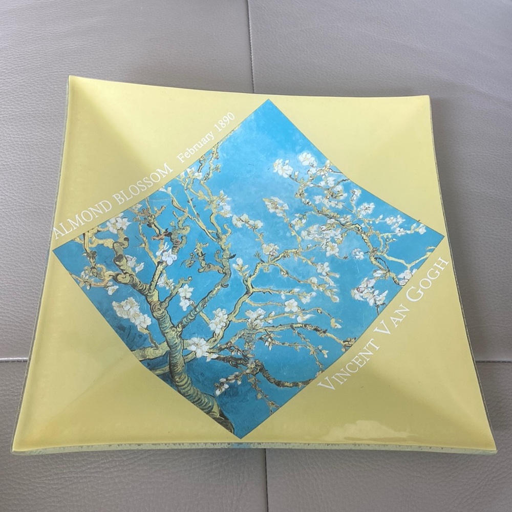 Almond blossom Plate